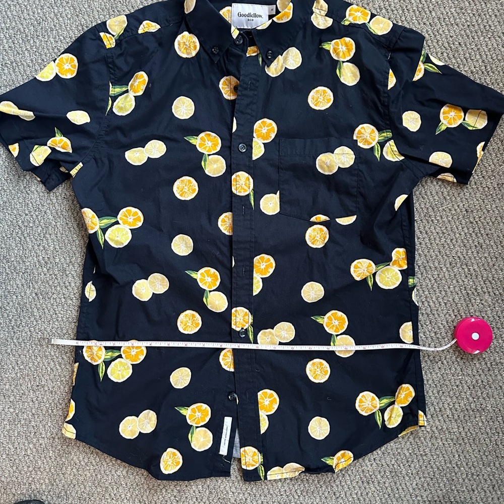 Goodfellow & Co Black Short-Sleeve Button-Up with Yellow Citrus Print